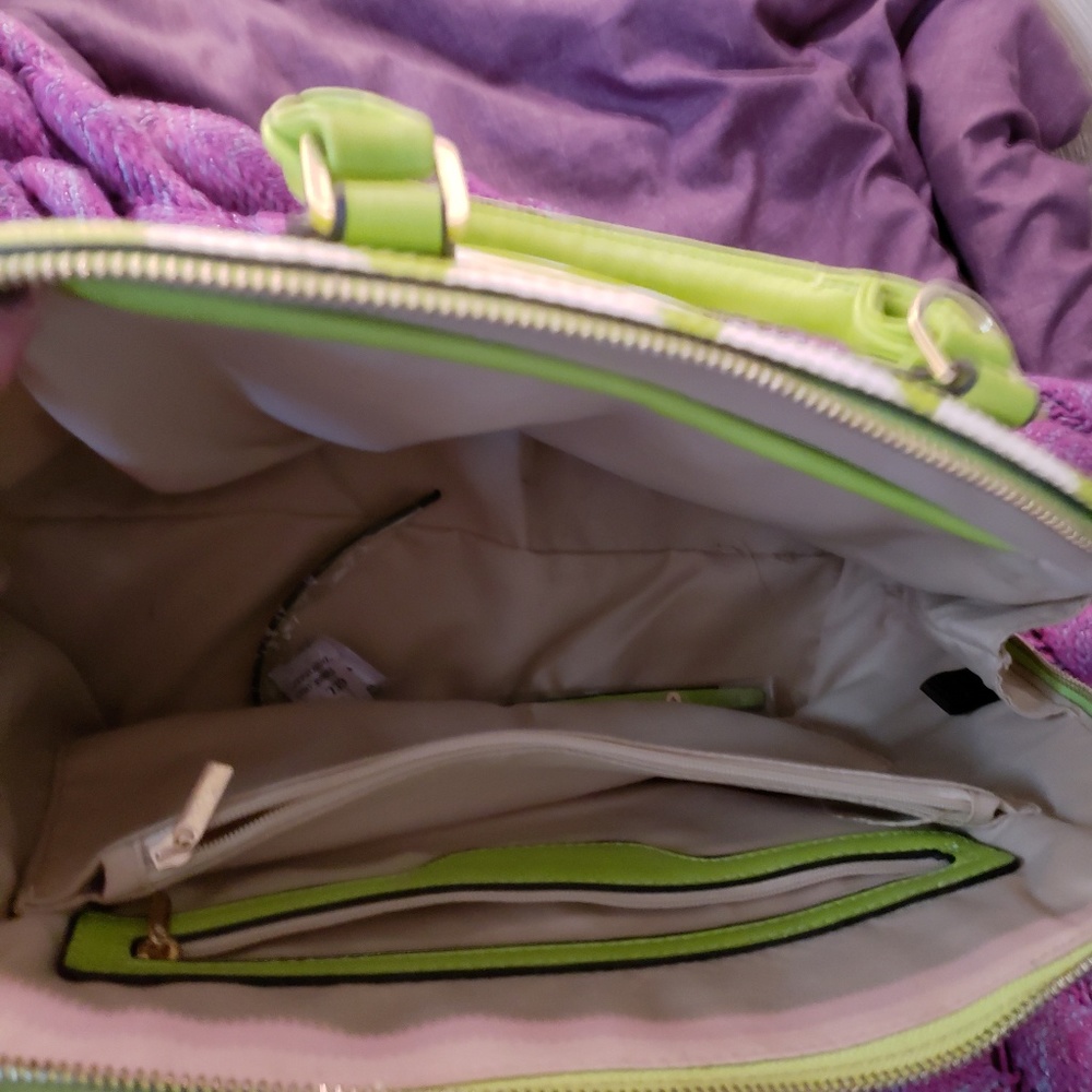 Purse - Picture 3 of 4